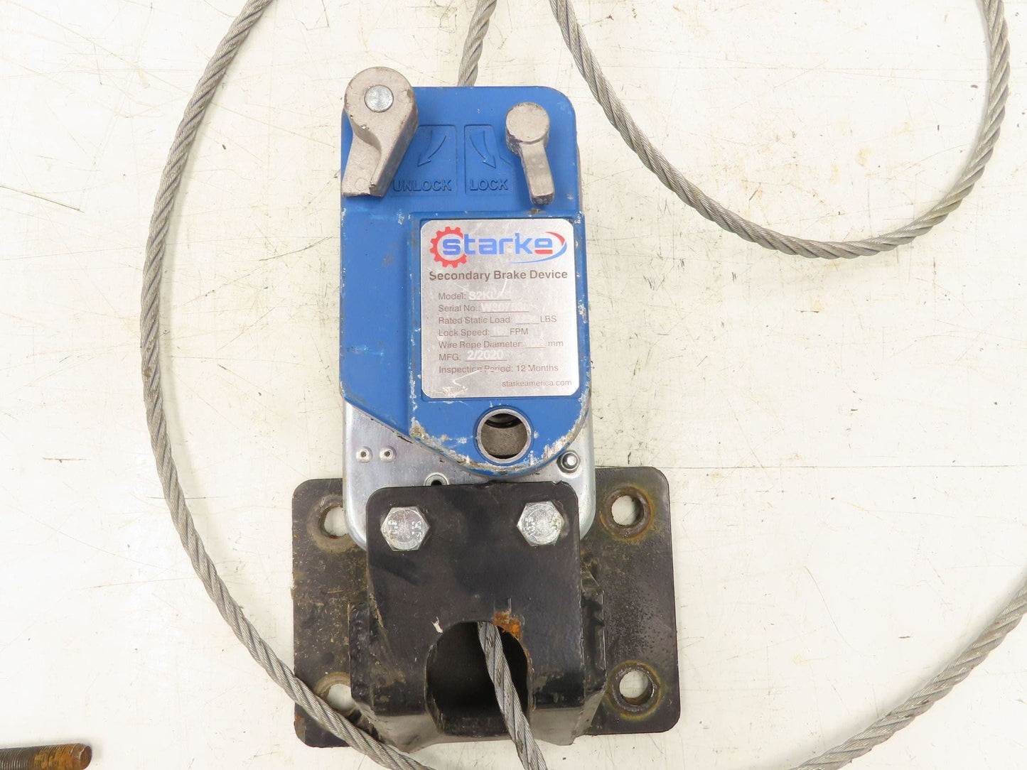 Starke S2KLAS Overspeed Secondary Brake Device 2204lb 100FPM Scaffold Protection