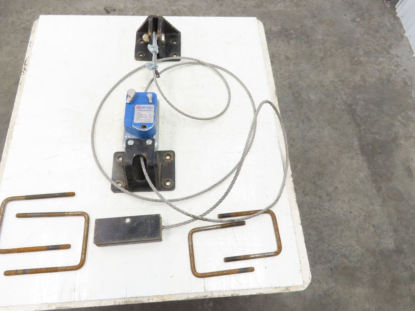 Starke S2KLAS Overspeed Secondary Brake Device 2204lb 100FPM Scaffold Protection