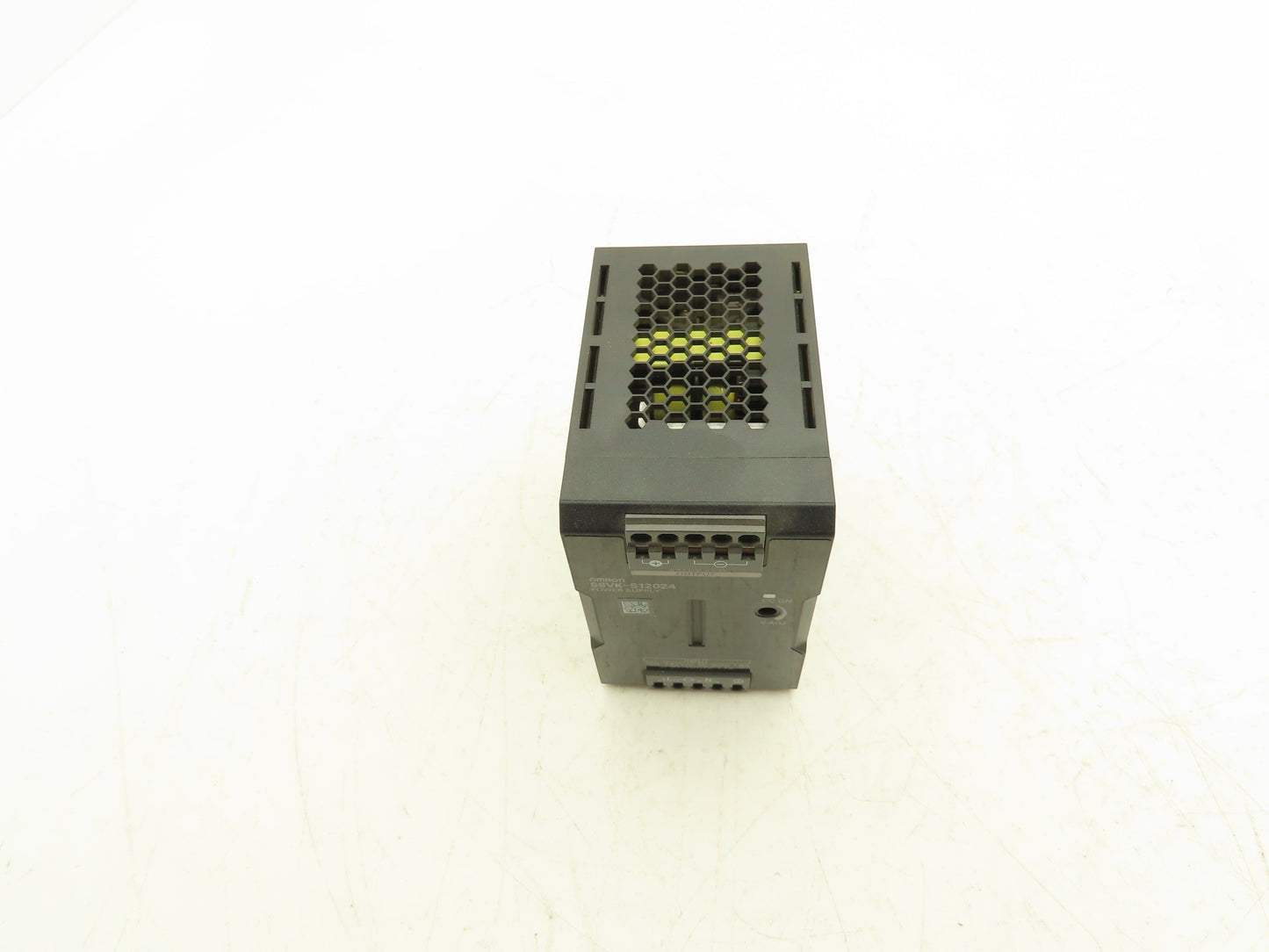 Omron S8VK-S12024 Power Supply AC/DC 100-240V/90-350V 1.6A/1.7A In 24VDC 5A Out