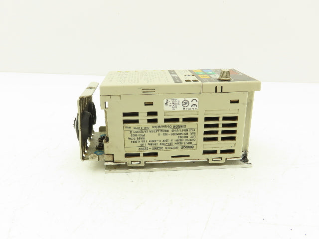 Omron 3G3MV-C2002 Sysdrive Variable Speed Inverter Drive VFD 1/4Hp 230V 3PH