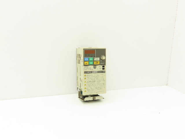 Omron 3G3MV-C2002 Sysdrive Variable Speed Inverter Drive VFD 1/4Hp 230V 3PH