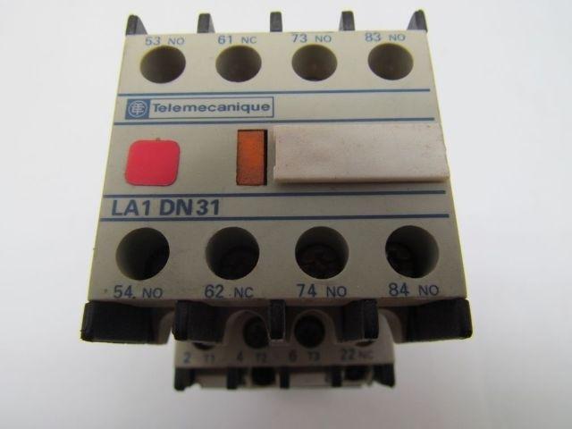 Telemecanique LP1D0901BDREQ3526G22 Contactor Relay 24 VDC Coil