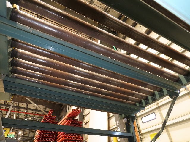 Hytrol Pallet Conveyor 2.5" Roller 51"BF x 5'L 460V Chain Drive 36 FPM 30-36"H
