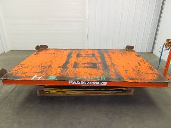 Air Pneumatic Scissor Lift Table 4000lb Cap 64x98" Swivel Top 24" Travel