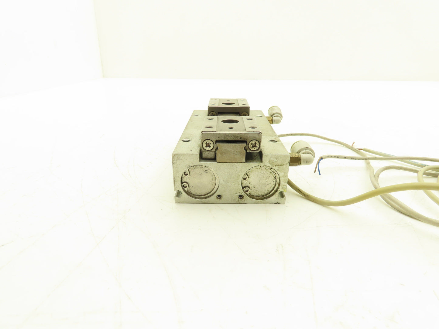 SMC MHF2-20D1R Pneumatic Air Gripper Cylinder 2-Finger Low Profile 40mm Stroke