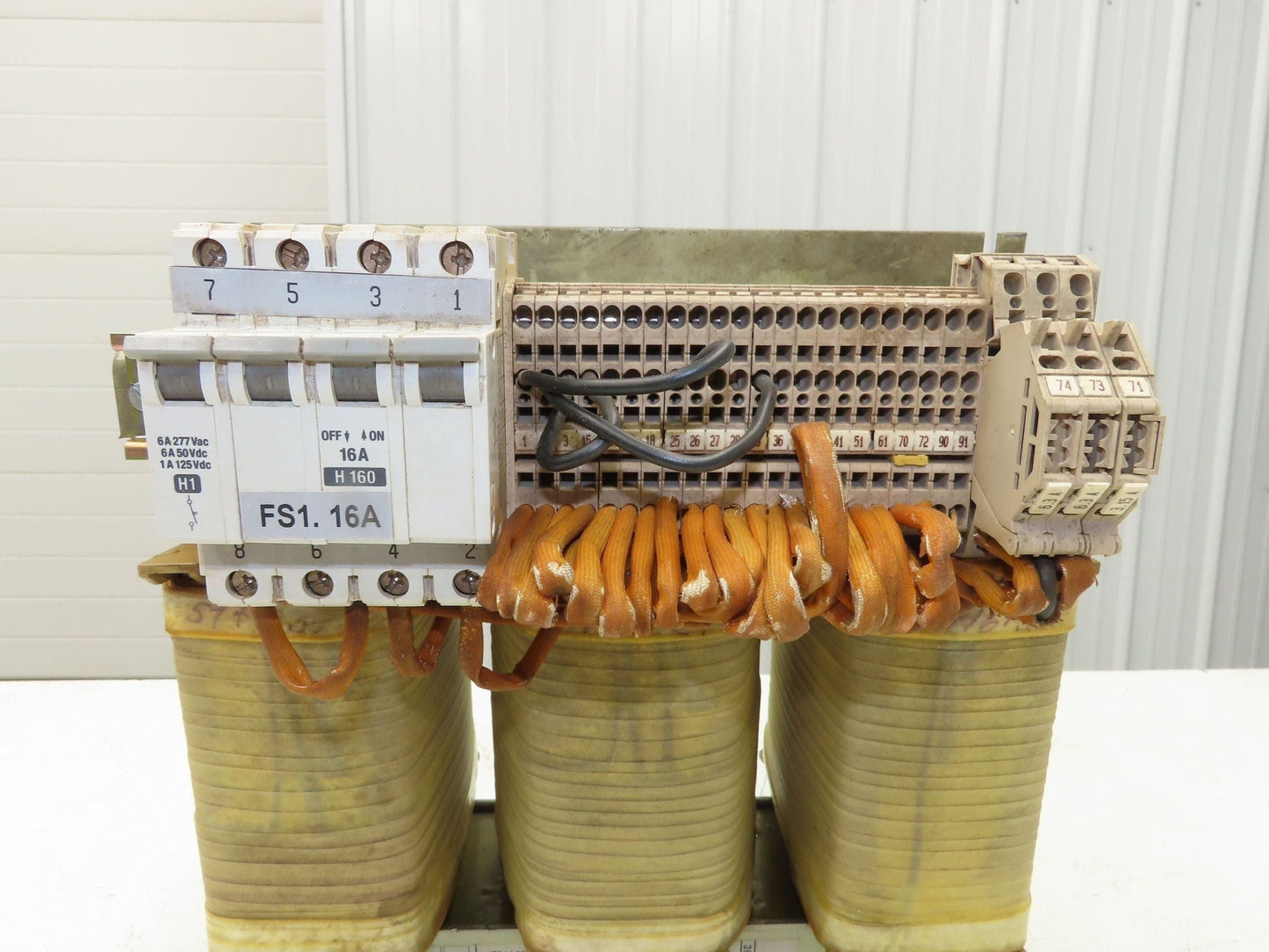 ABB 3HAB 2951-1 Transformer 2.5kVA 3PH 480-600V Input 67/110/230/246V Output