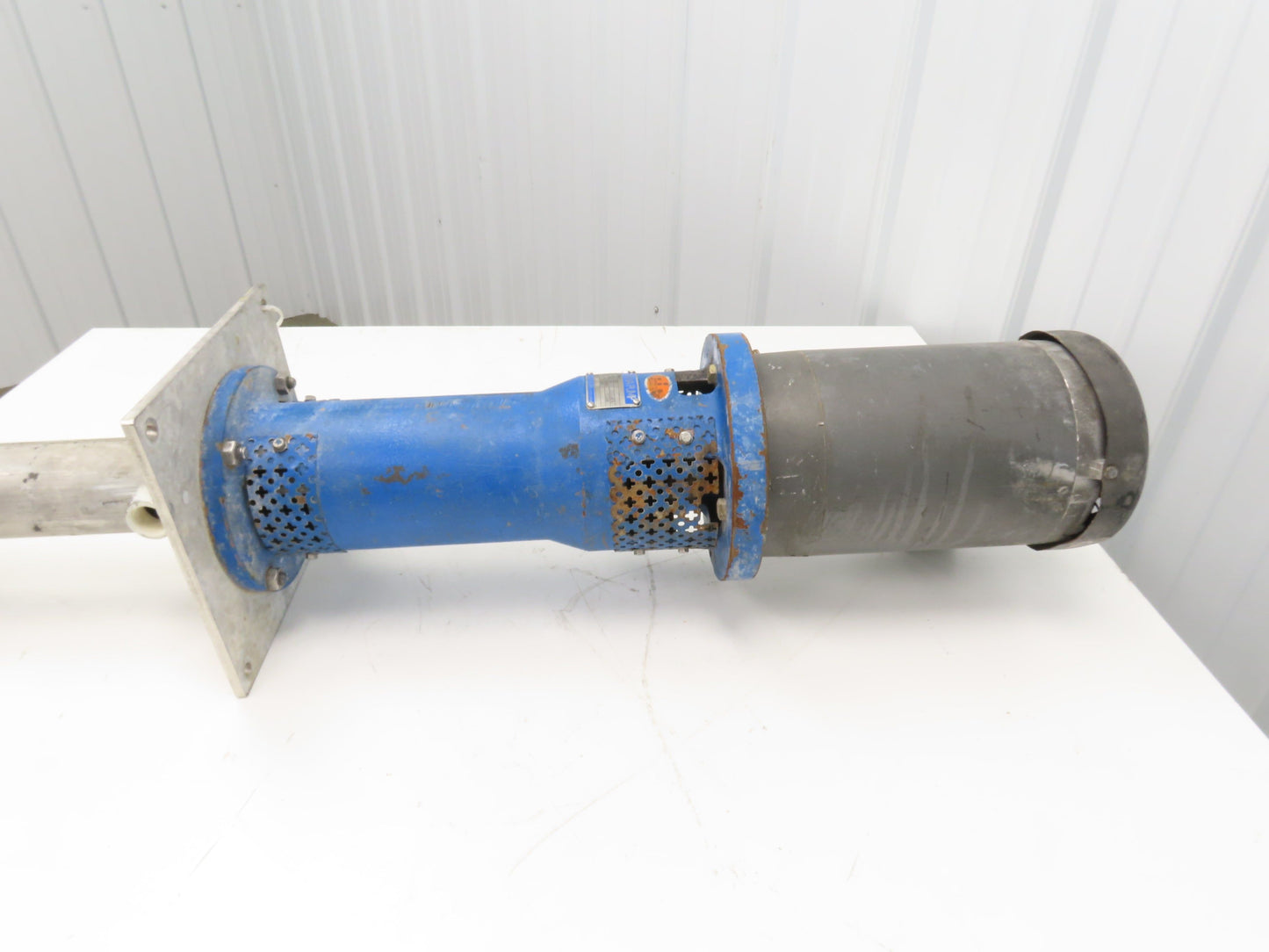 Sanwa VM 25 Stainless Centrifugal Pump 1" Flanged 2Hp 460V 13 GPM Ext Shaft