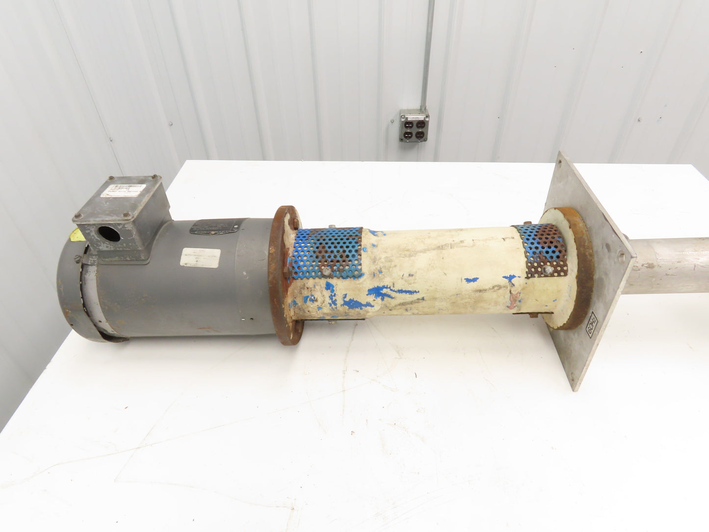 Sanwa VM-2542 Stainless Centrifugal Pump 1" Flanged 2Hp 460V 13 GPM Ext Shaft