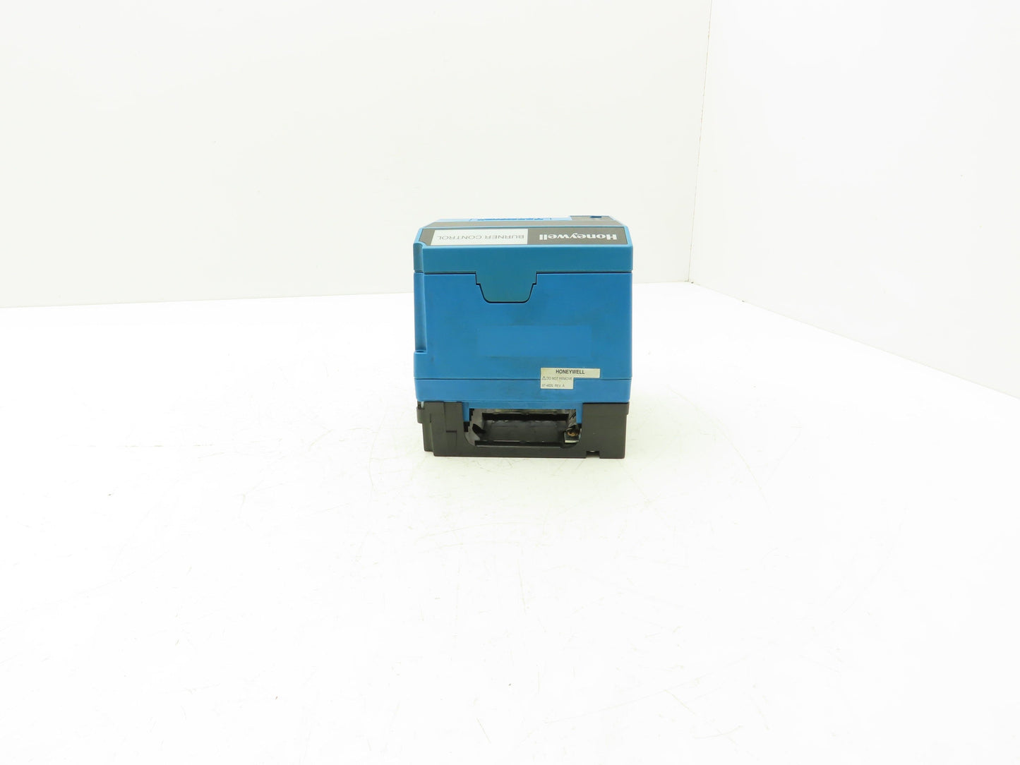 Honeywell RM7895 A 1014 Burner Control Purge Timer 30 Seconds Rev D