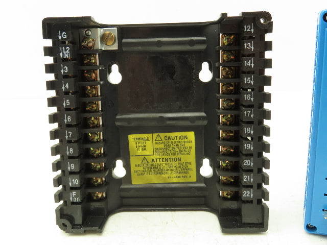 Honeywell RM7895 A 1014 Burner Control Purge Timer 30 Seconds Rev D