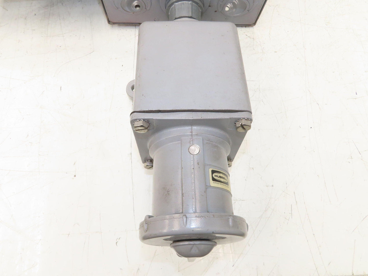Square D HU362 Safety Disconnect Switch 60A 3P4W 600V Hubbell Pin Sleeve Plug