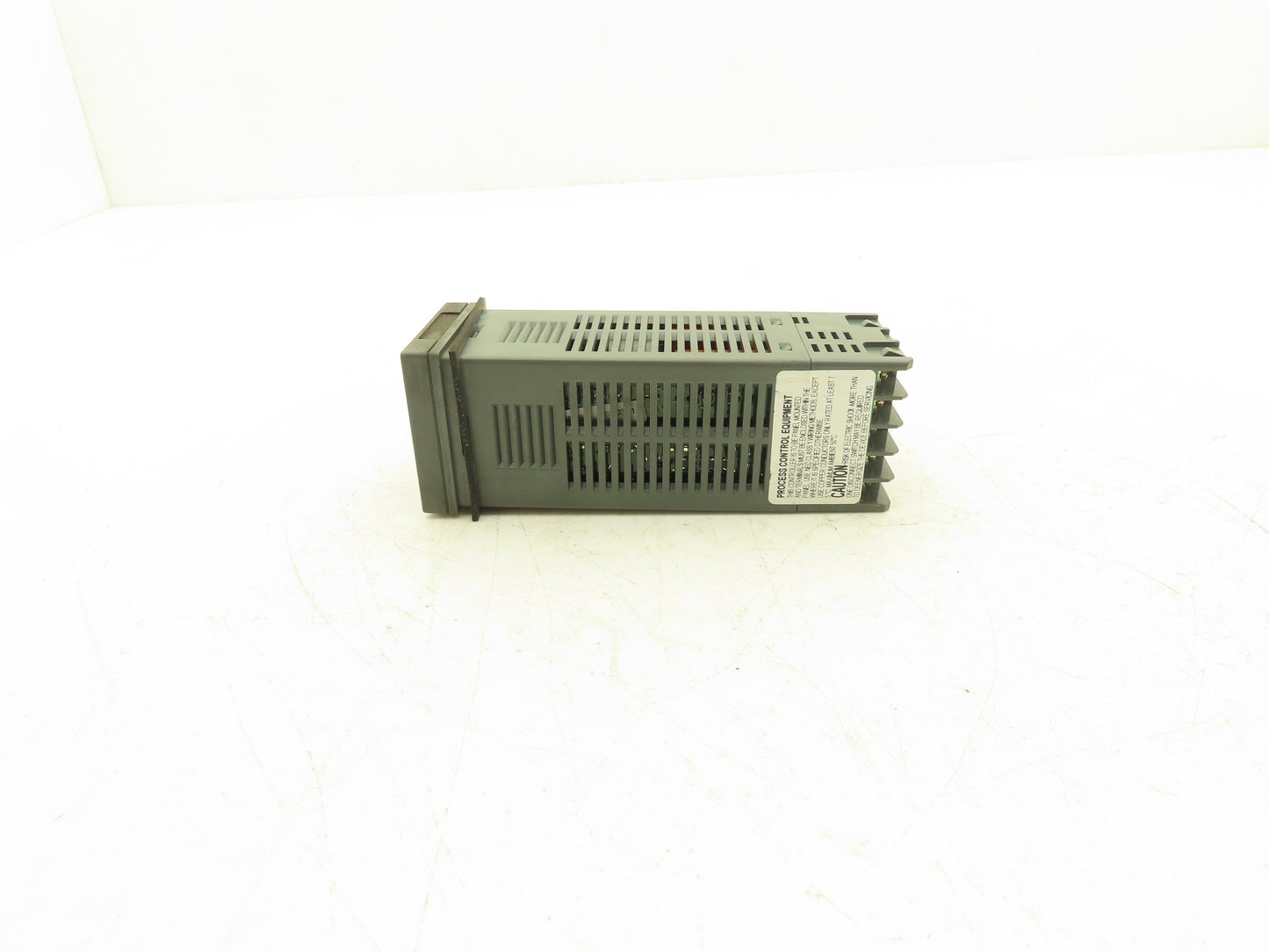 Barber-Colman 7SF931103000 7SF Temperature Controller 100-240V VAC Supply