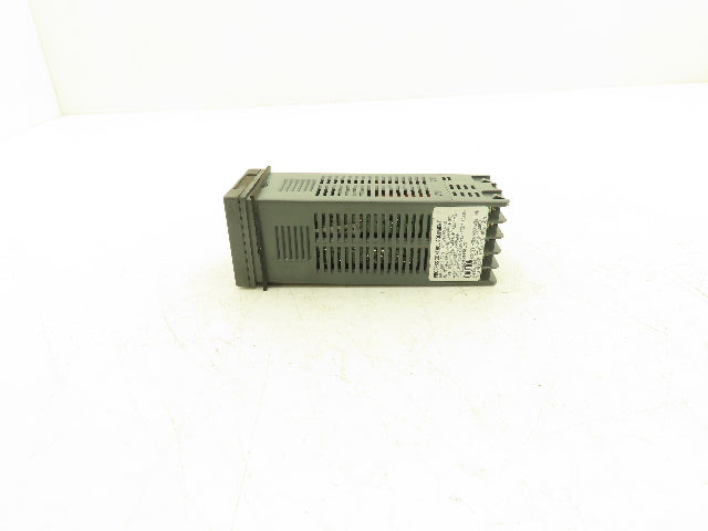 Barber-Colman 7SF931103000 7SF Temperature Controller 100-240V VAC Supply
