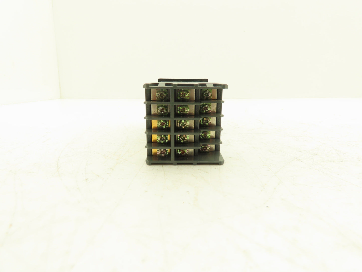 Barber-Colman 7SF931103000 7SF Temperature Controller 100-240V VAC Supply