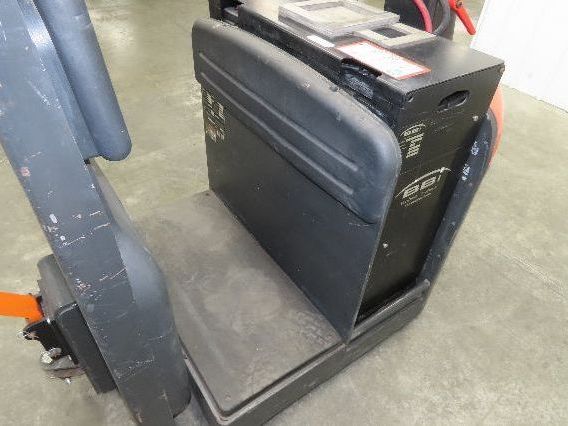 Linde ETR Electric Warehouse Walk Ride Pull Truck 24VDC Tow Tractor