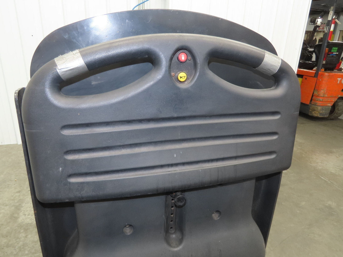 Linde ETR Electric Warehouse Walk Ride Pull Truck 24VDC Tow Tractor