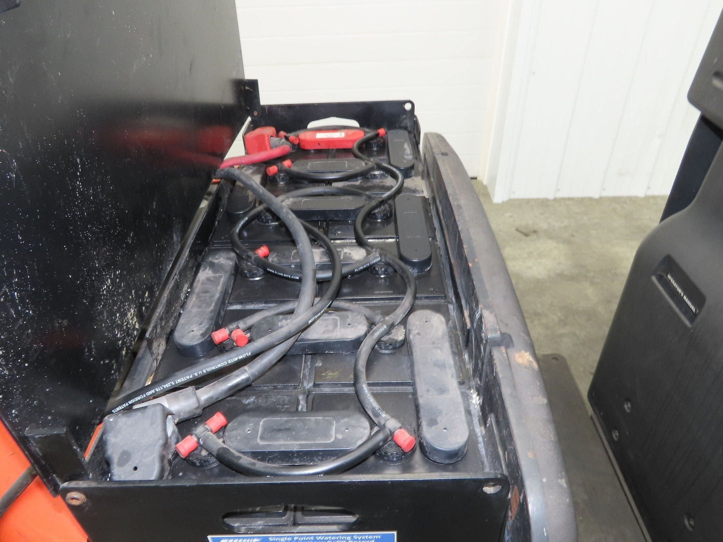 Linde ETR Electric Warehouse Walk Ride Pull Truck 24VDC Tow Tractor