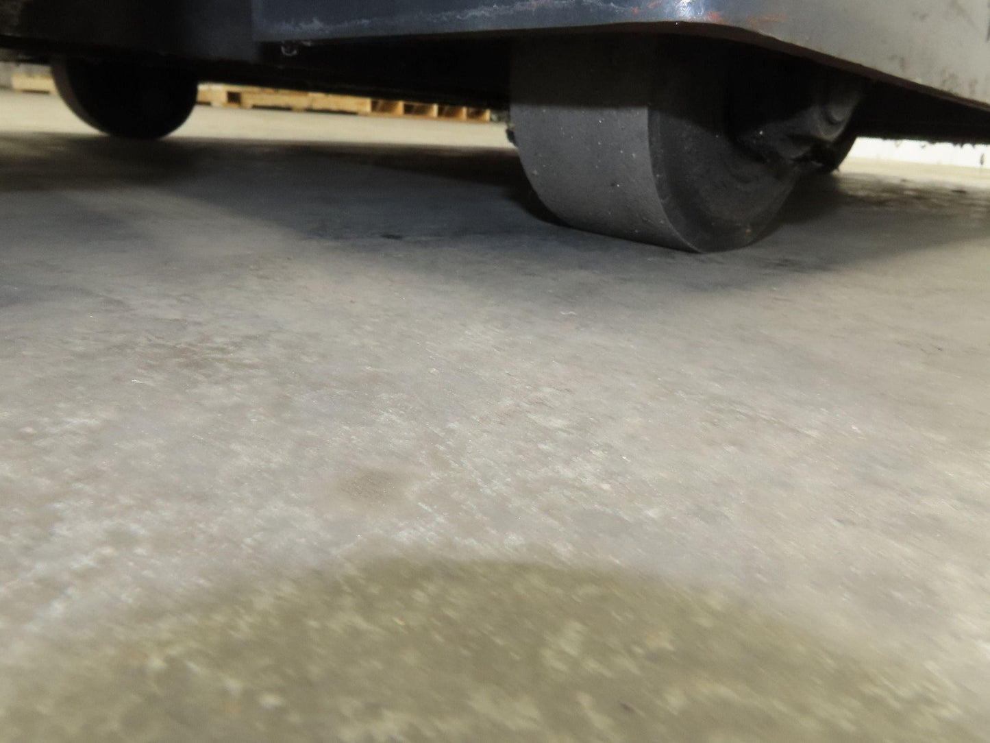 Linde ETR Electric Warehouse Walk Ride Pull Truck 24VDC Tow Tractor