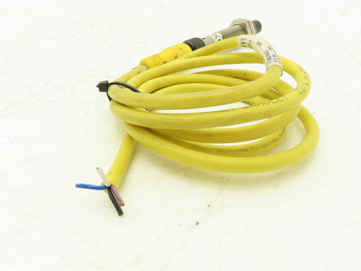 Allen Bradley 872C-N8NP12-D4 Inductive Proximity Sensor 12mm Dia. 8mm Dist.