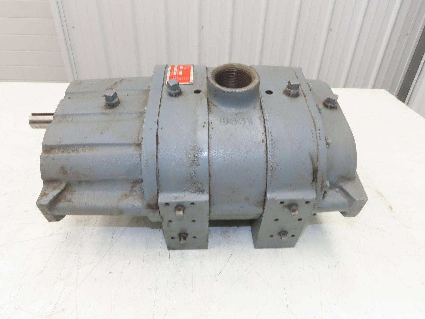 MD-Pneumatics 46-3202.5 Positive Disp. Rotary Lobe Blower 1.5"npt -Broken Feet-
