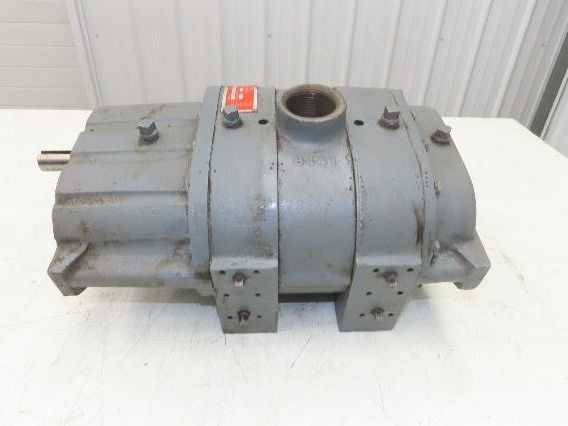 MD-Pneumatics 46-3202.5 Positive Disp. Rotary Lobe Blower 1.5"npt -Broken Feet-