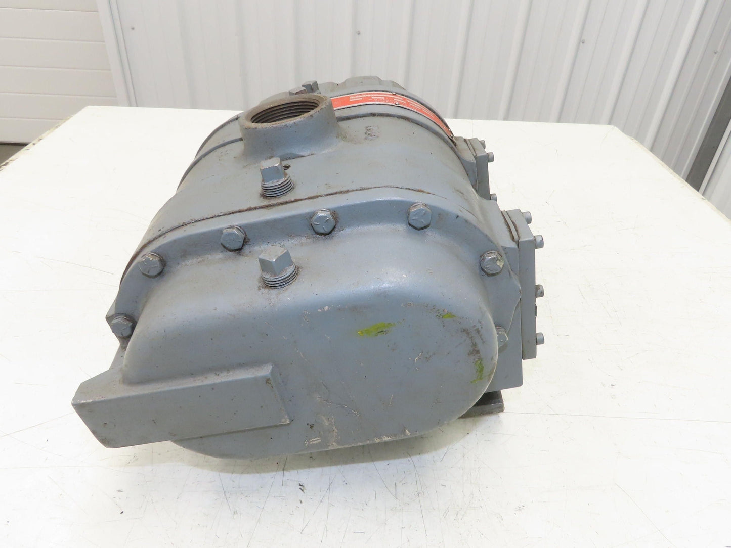 MD-Pneumatics 46-3202.5 Positive Disp. Rotary Lobe Blower 1.5"npt -Broken Feet-
