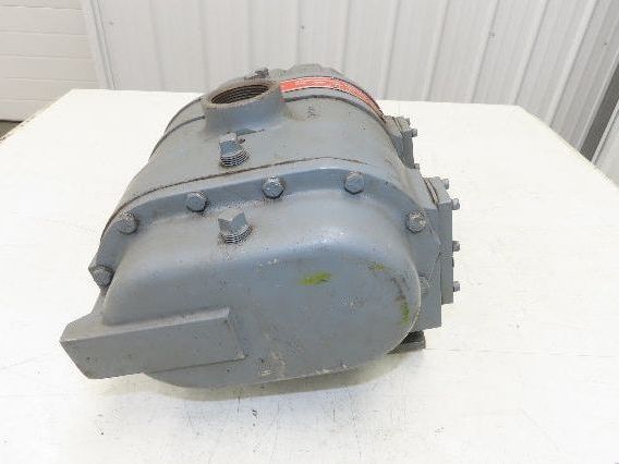 MD-Pneumatics 46-3202.5 Positive Disp. Rotary Lobe Blower 1.5"npt -Broken Feet-