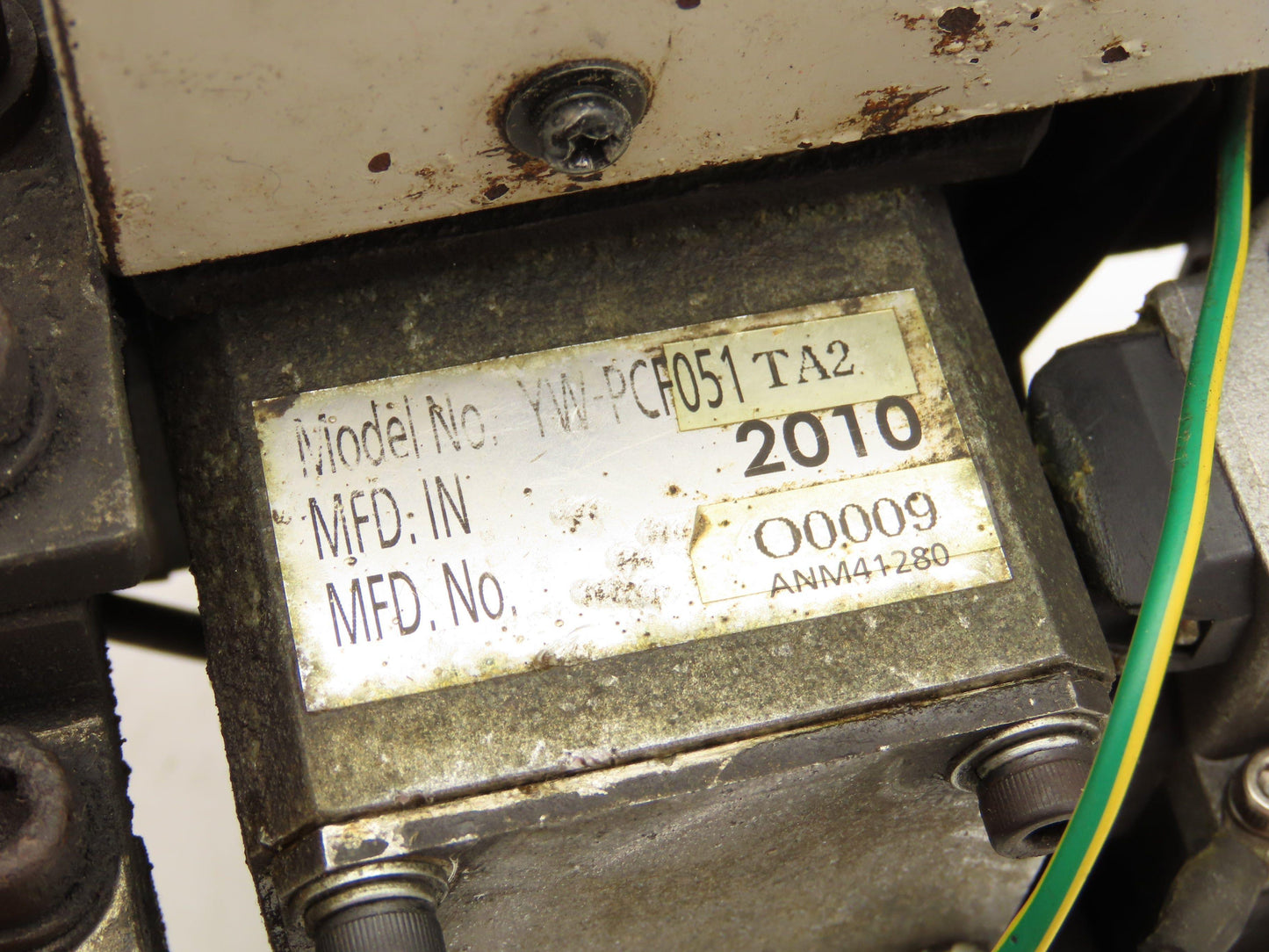 Yaskawa Welding Robot Tip Mount Servo Motor Cable Wire Feed
