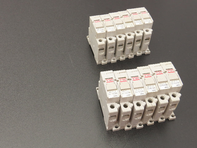 IDEC NC1V-1100 Circuit Breaker 2A 3A 220vAC/65vDC 1-Pole Lot of 12