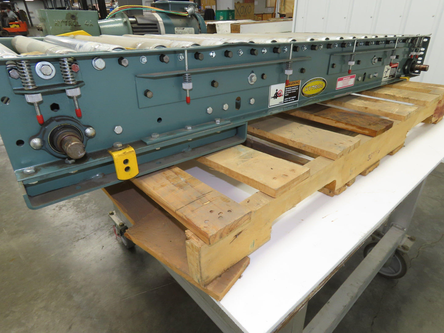 Hytrol 24"x 60" Accumulation Roller Conveyor 21"BF V-Belt End Drive 1Hp 230/460V