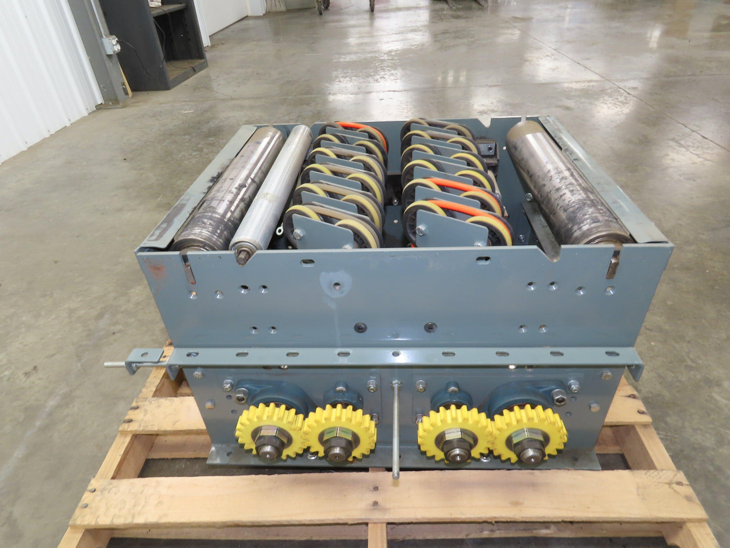 Hytrol Prosort 24" Conveyor Pivot Wheel Diverter Pneumatic RH Transfer Sorter