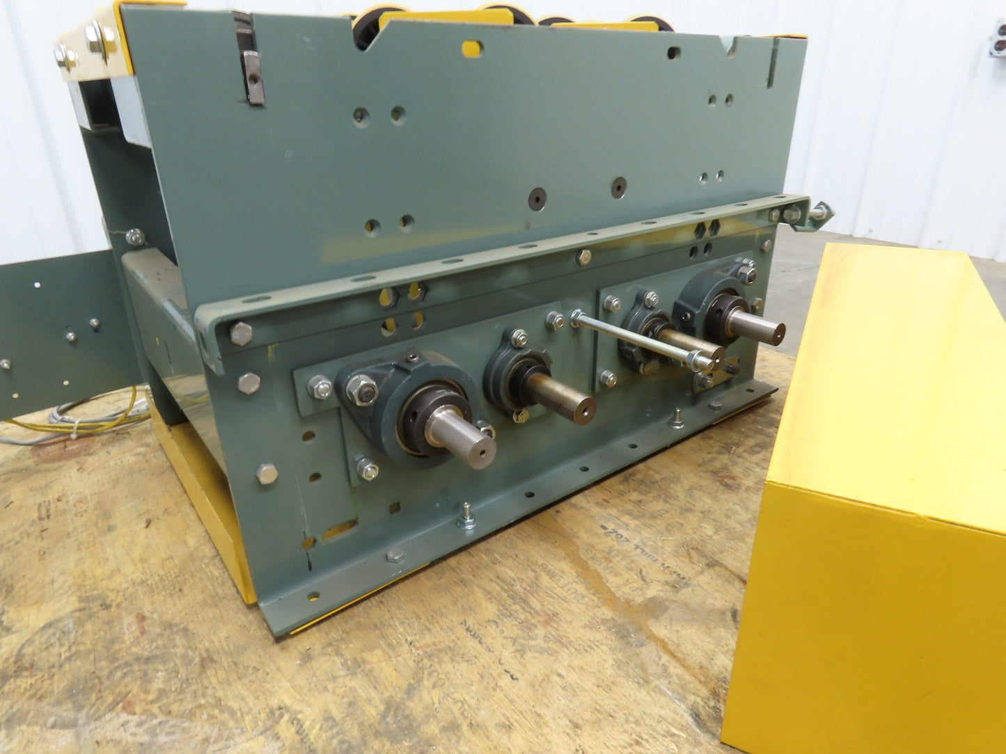 Hytrol Prosort 18" Conveyor Pivot Wheel Diverter Pneumatic RH Transfer Sorter