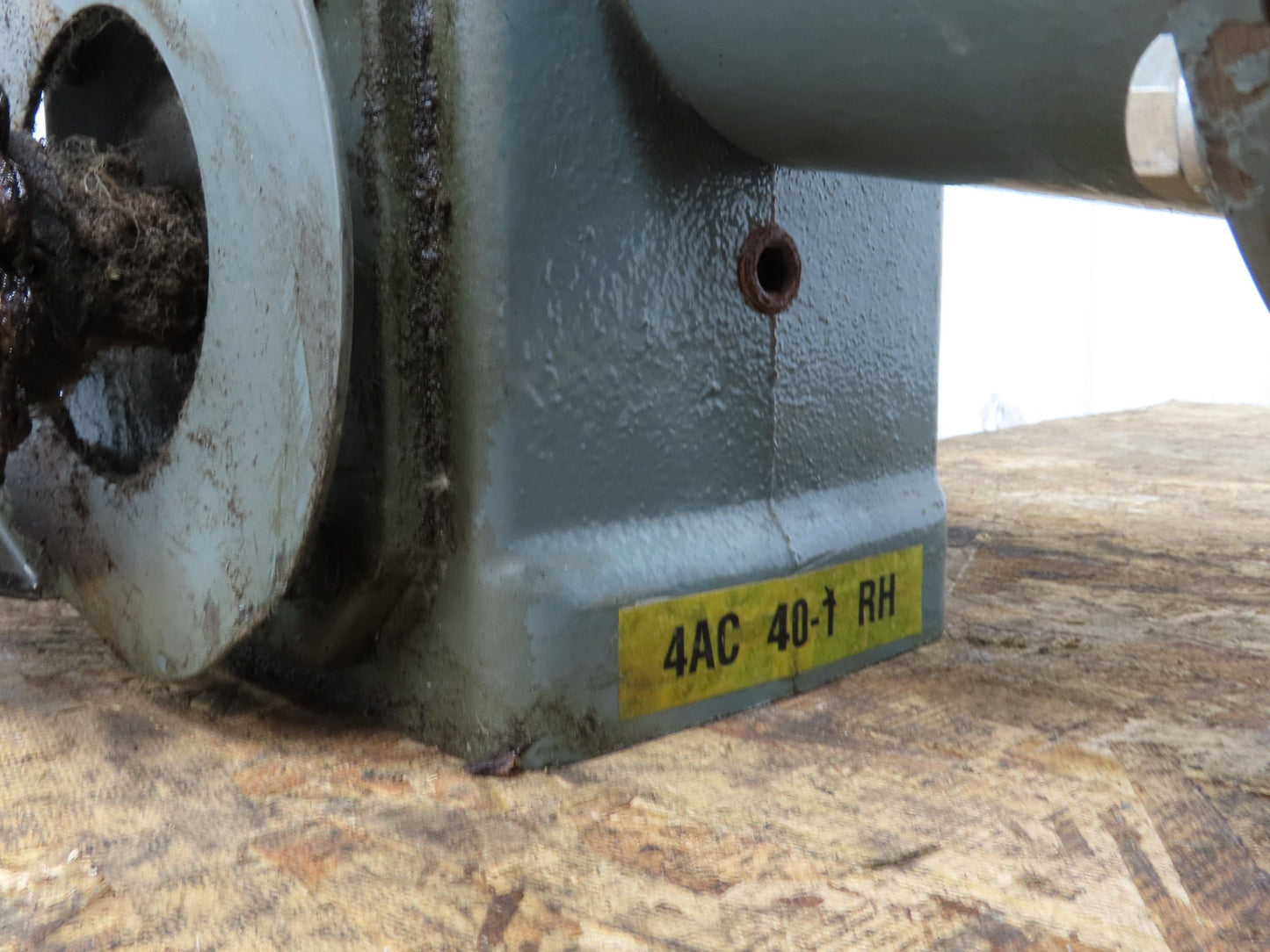 Hytrol 12"x 72" Accumulation Conveyor 1-3/8" Roller 10"BF V-Belt Drive 230/460V