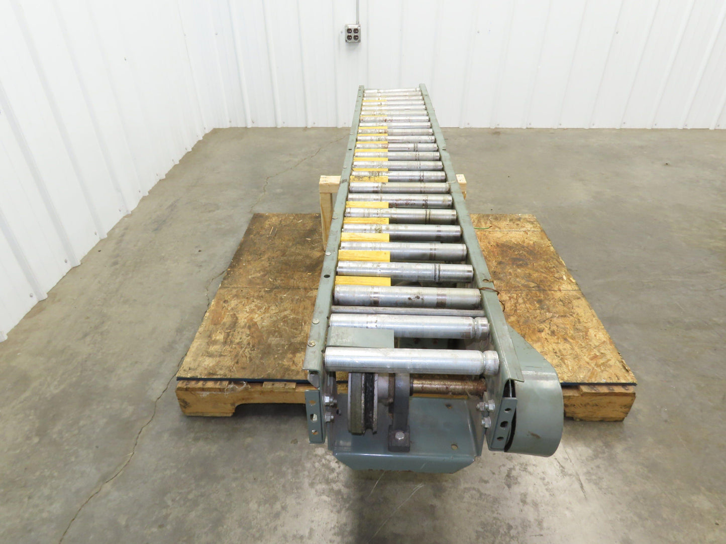 Hytrol 12"x 72" Accumulation Conveyor 1-3/8" Roller 10"BF V-Belt Drive 230/460V