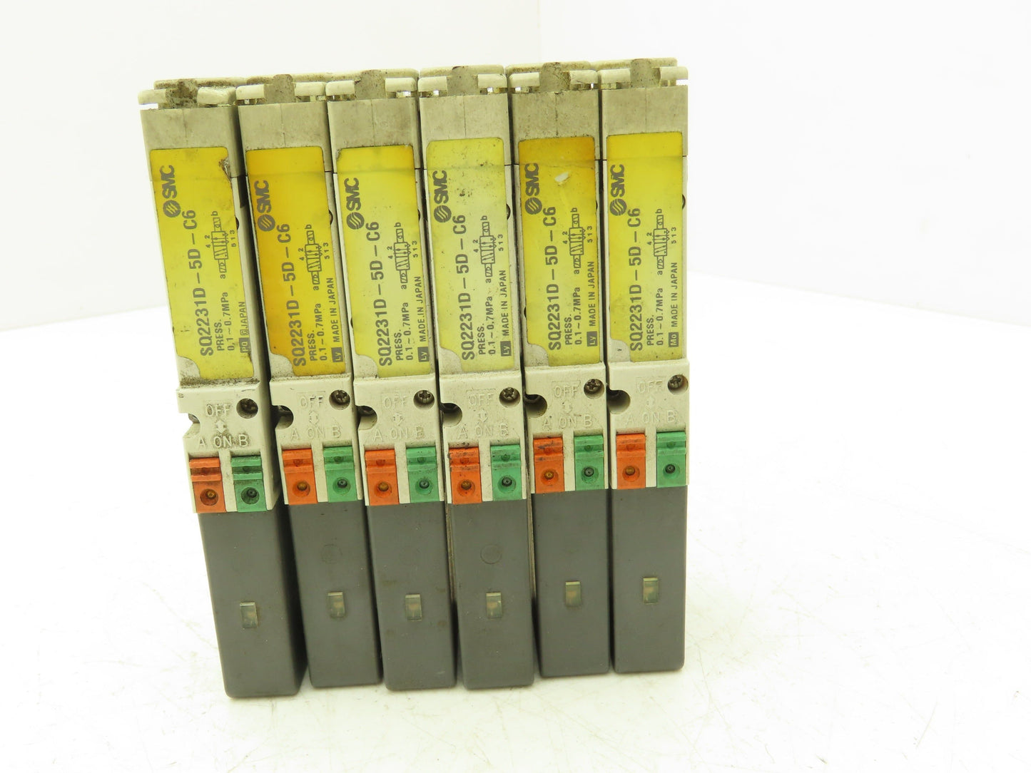 SMC SQ2231D-5D-C6 Pneumatic 5 Port 2 Pos. Double Solenoid Valve 24V Lot of 6