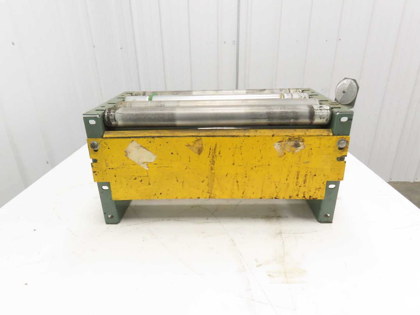 Hytrol 24" Accumulation Roller Conveyor Tail Pulley Assembly 21"BF Belt Drive