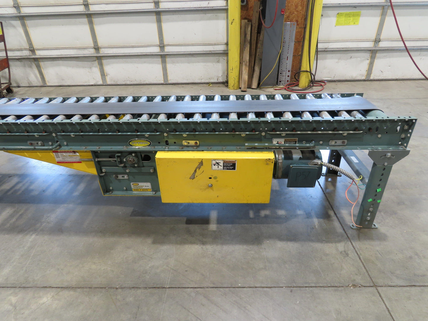 Hytrol 24"x 10' Belt-Over Roller Conveyor 21"BF Center Drive 1Hp 230/460V 136fpm