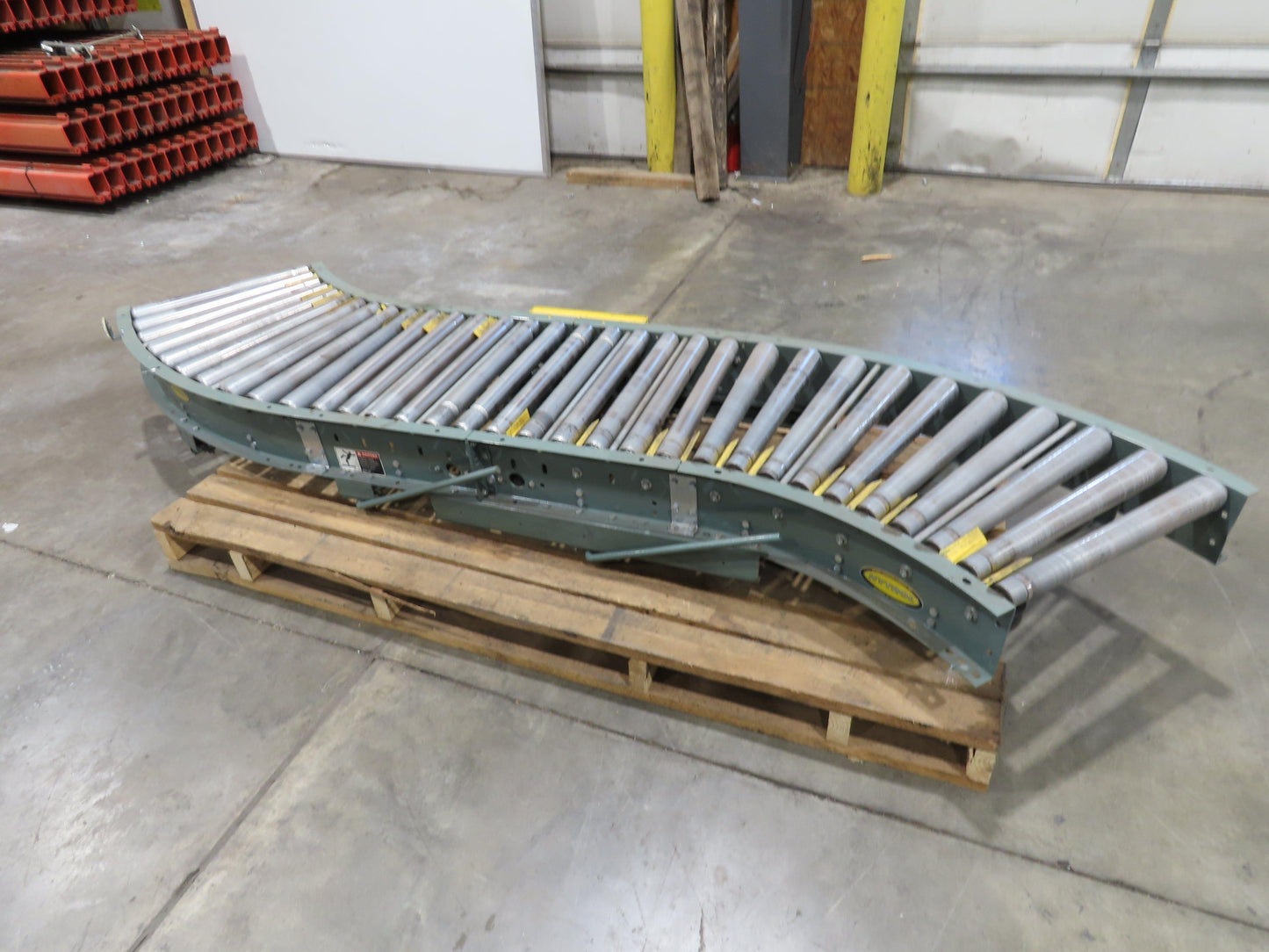 Hytrol 45° S-Curve 24" Accumulation Roller Conveyor 21"BF Slave Belt Drive 9' 6"