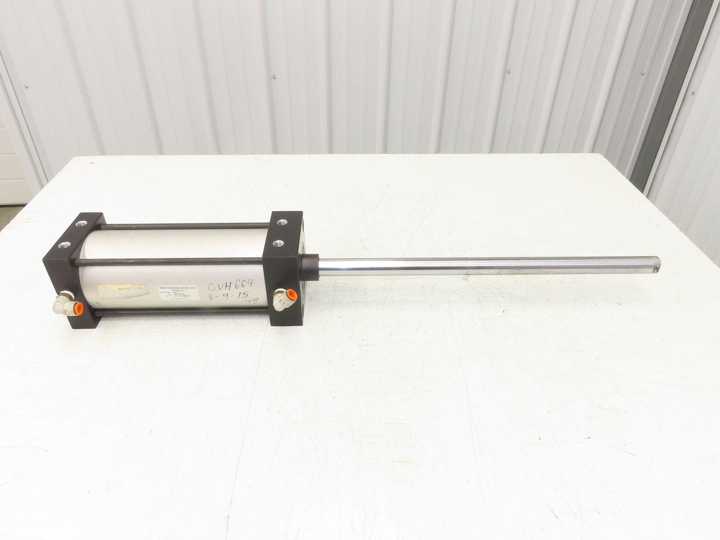 TRD Bimba Pneumatic Air Cylinder 4" Bore 8" Stroke 250 PSI 10.25" Extended Rod