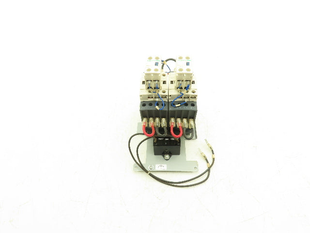 Schneider Electric LC1DT40-BD Contactor 3Ph 600v 20Hp 24vDC Coil Lot of 2