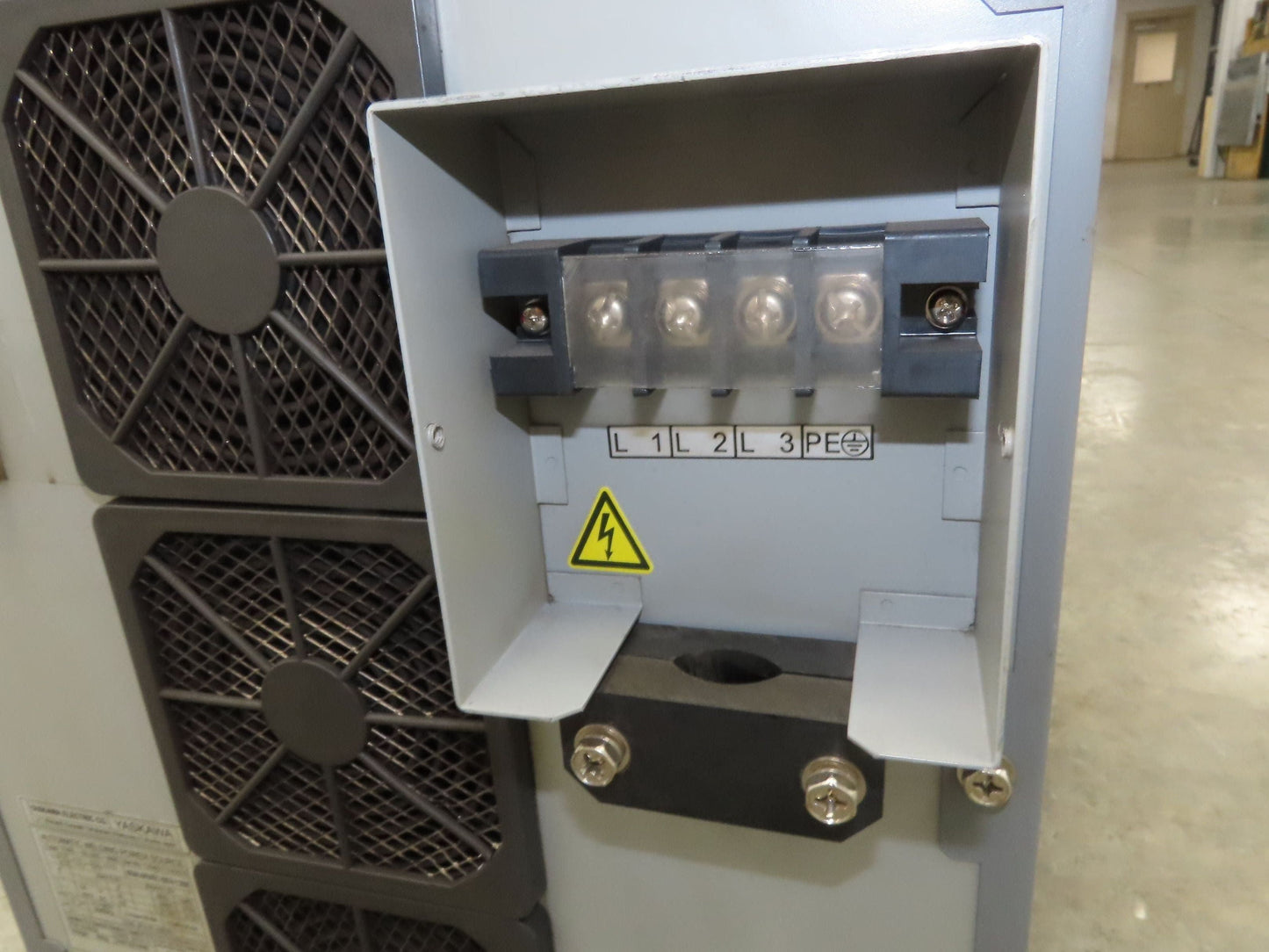 Yaskawa 350AYWE0 Robot Automatic Motoman Welding Power Supply 350A 480V 60%
