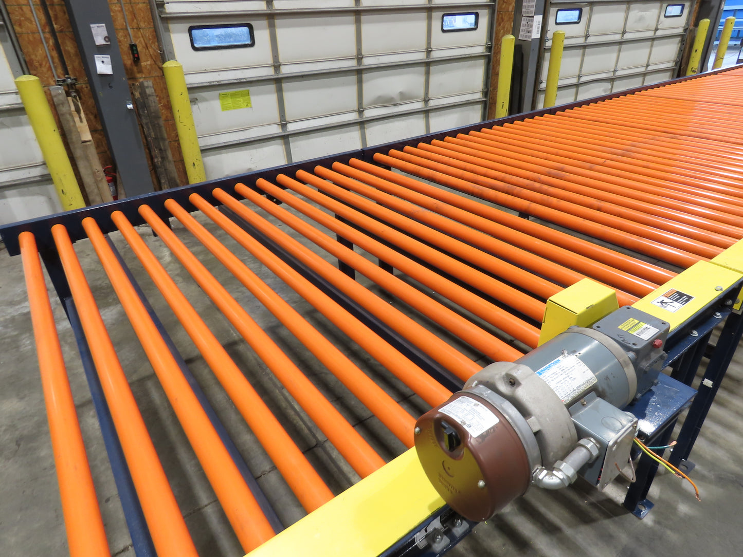81"x 28' Chain Drive Live Roller Conveyor 74"BF 1.9" Urethane Roller 460V 3PH