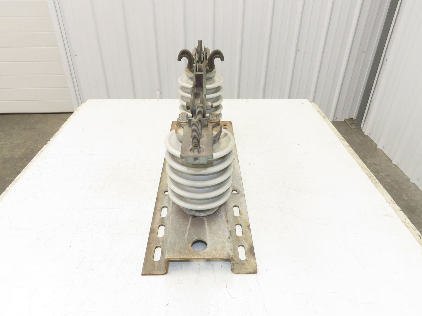 S&C Loadbuster Disconnect 25KV 600A Outdoor Overhead Distribution Switch