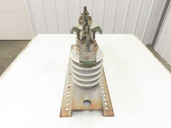 S&C Loadbuster Disconnect 25KV 600A Outdoor Overhead Distribution Switch