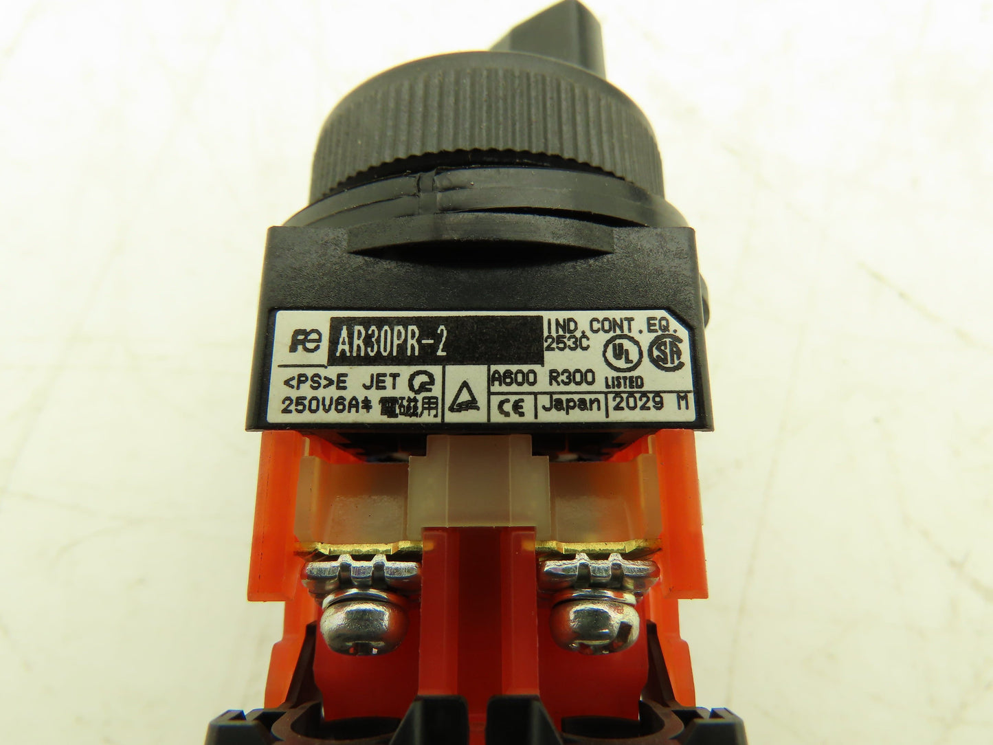 Fuji Electric 2 Position Maintained Selector Switch 1NO 1NC Lot of 11