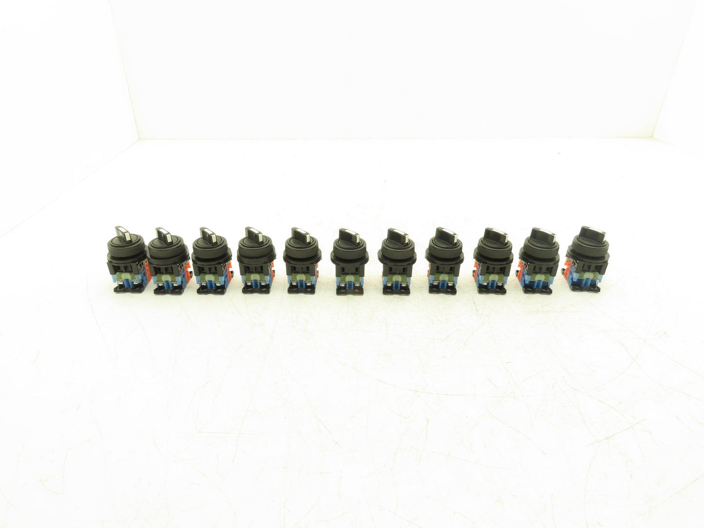 Fuji Electric 2 Position Maintained Selector Switch 1NO 1NC Lot of 11
