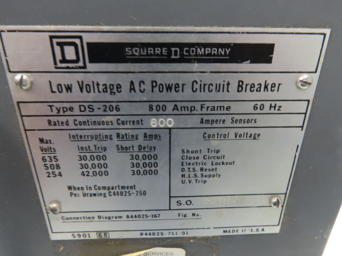 Square D DS 206 Air AC Circuit Breaker 600VAC 600A 3 Pole Amptector I-A