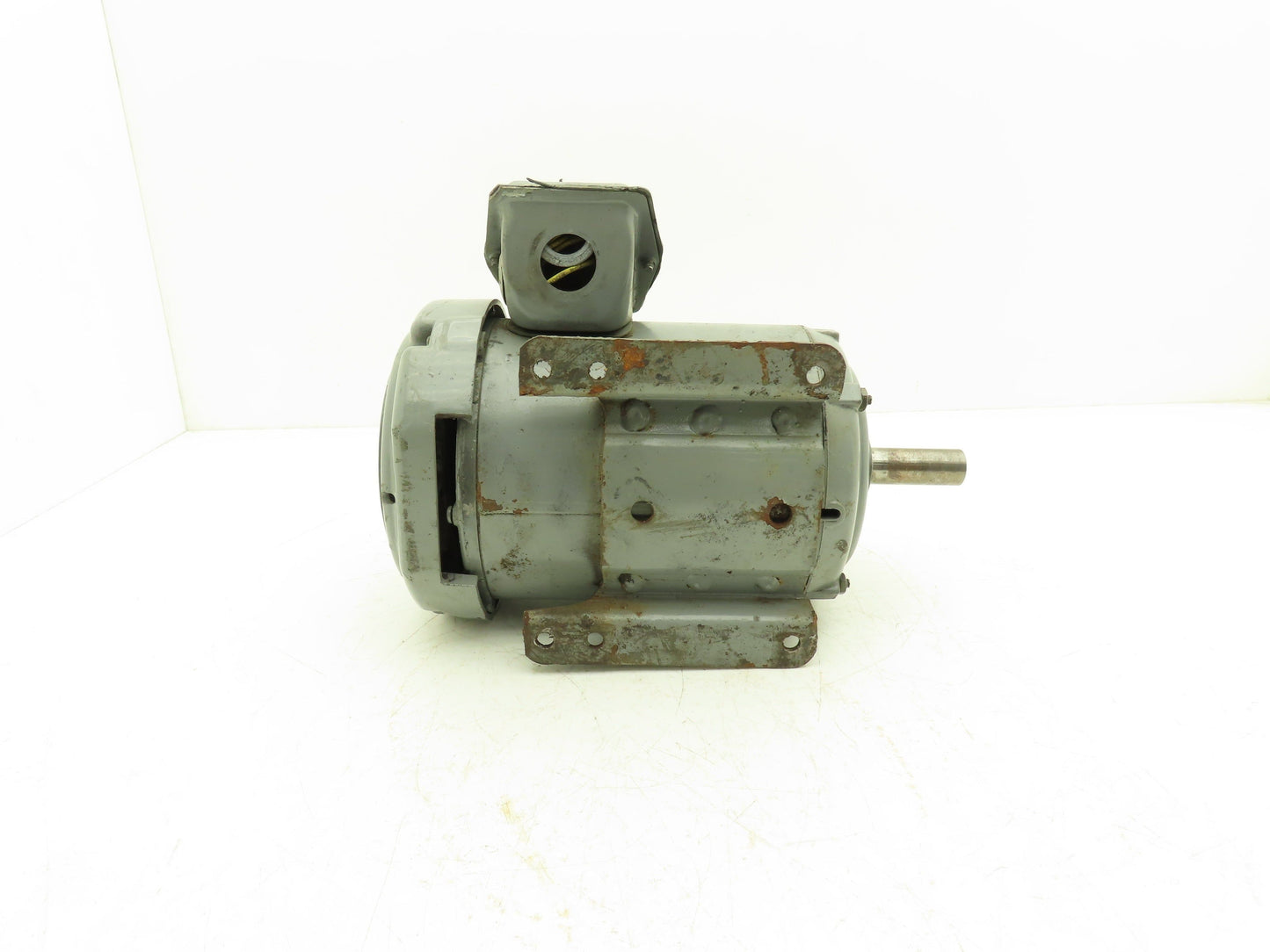 US Motors A425B AC Motor 2Hp 1730rpm 230/460v 3Ph 145T TEFC