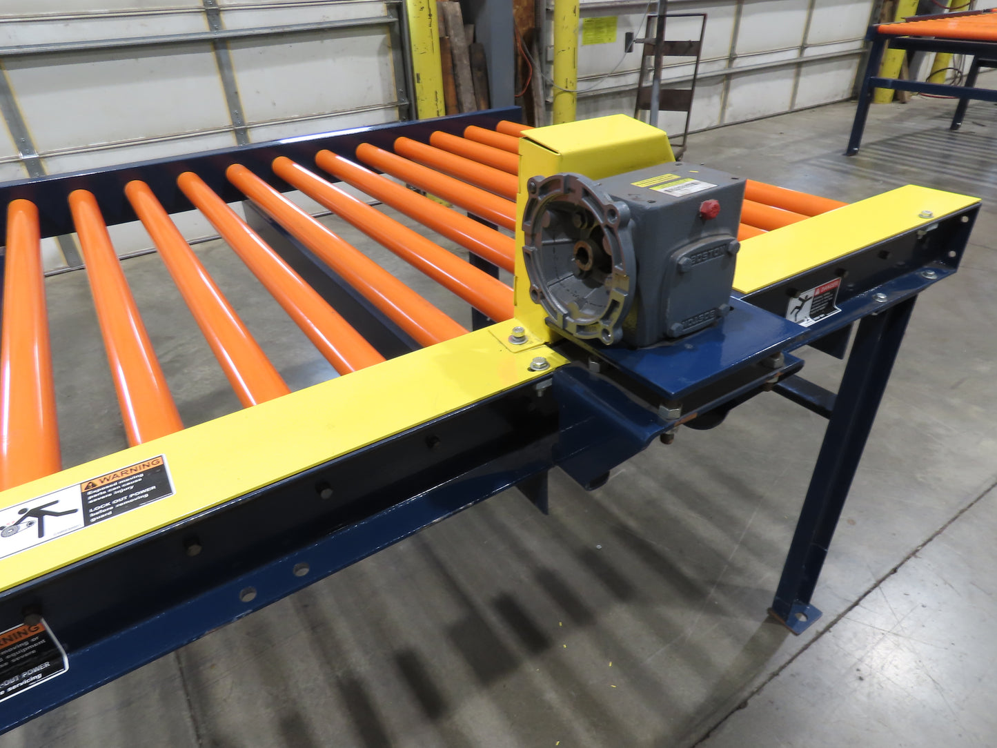 55"x 6' Chain Drive Live Roller Conveyor 48"BF 1.9" Urethane Roller *No Motor*