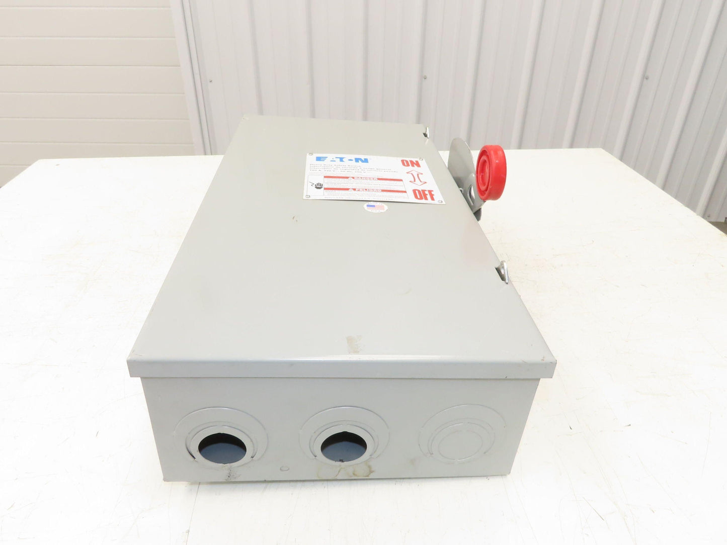 Eaton DH323FGK 100A Fusible Safety Switch 3-Pole 240V Nema 1